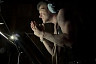 Популярный актер из Саратова пришел на озвучивание сериала с ножом